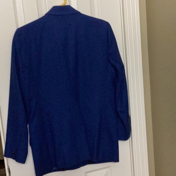 Size 8 Petite navy blue worsted wool jacket. - Picture 5 of 7